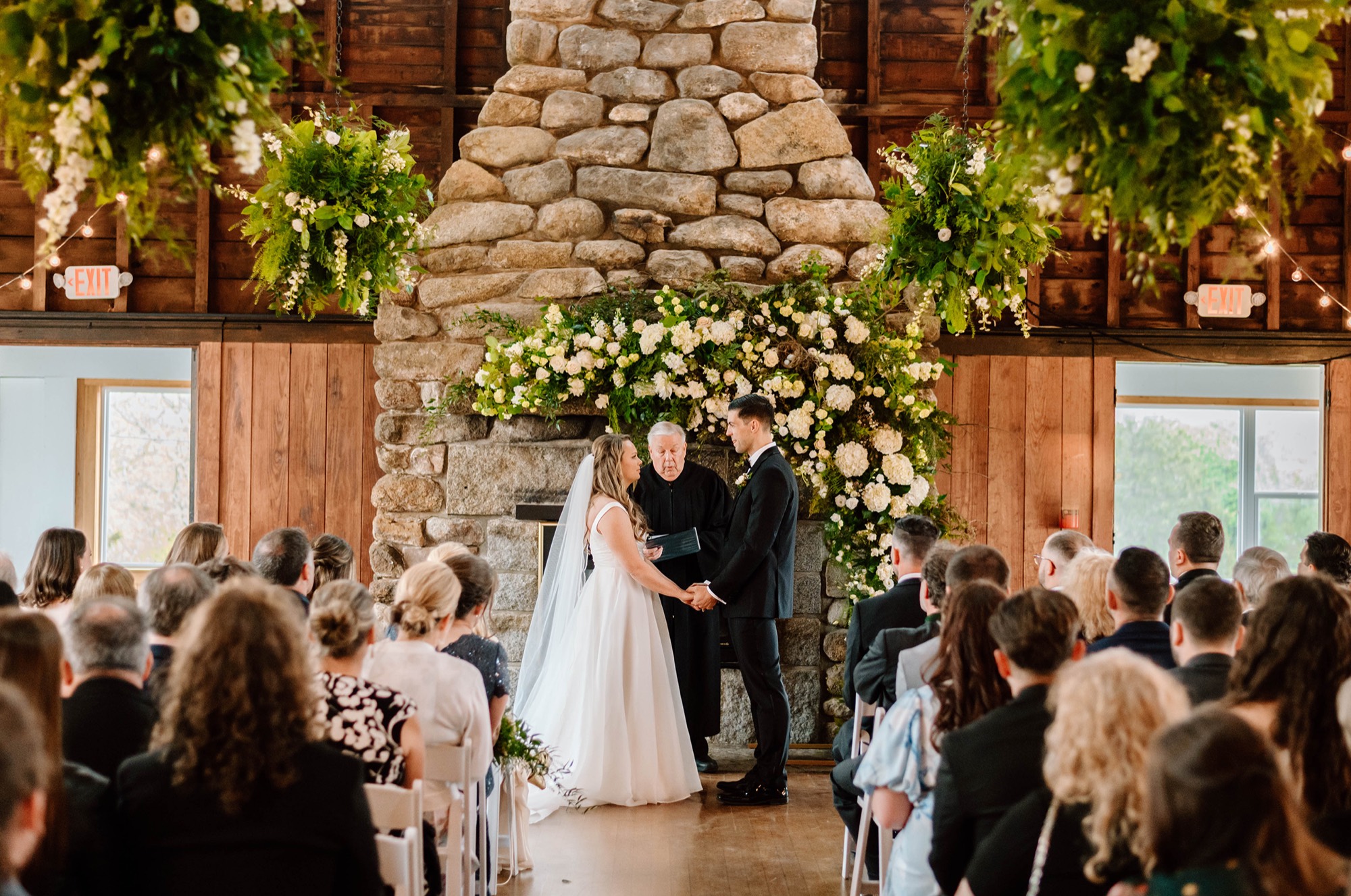 A wedding celebration at Rockport Golf Club